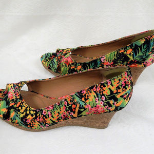 Dex Flex Floral Shoes Wedge Heel Open Toe size 7.5